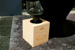 Sessel W100 Limited Edition Anilinleder Schwarz L 720010 Fuß Tellerscheibe Edelstahl Schwarz Drehbar