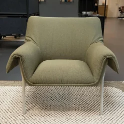 Sessel Wrap Lounge Chair Stoff Grün Gestell Stahl Pulverbeschichtet Grau