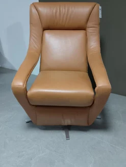 Sessel Yoko No 5 Leder B Toro Whisky Braun Gestell 5 Arm Drehkreuz Nickel Silber Satiniert