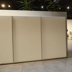 Sideboard Alea Lack Weiß Front Und Abdeckplatte Glas Matt Weiß Griffe Alu Matt