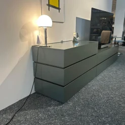 Sideboard Cube Bold Mattlack M81 Bahia Grau Grün Griffmulde 082 Brüniert