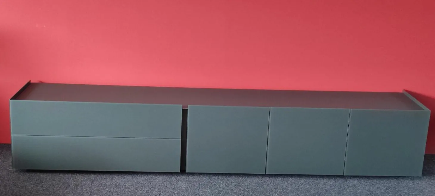 Sideboard Jorel Lack Bahia M81 Matt Grün Front und Abdeckplatte Glas Bahia Matt T81 Schwarz