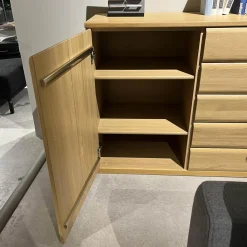 Sideboard Kiana 66174 Eiche Massiv 2206 Sand Mit Wandboard Und Beleuchtung