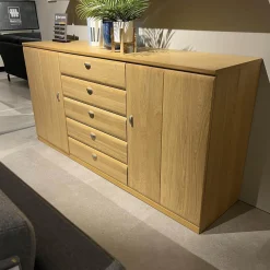Sideboard Kiana 66174 Eiche Massiv 2206 Sand Mit Wandboard Und Beleuchtung