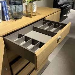 Sideboard Kiana 66174 Eiche Massiv 2206 Sand Mit Wandboard Und Beleuchtung