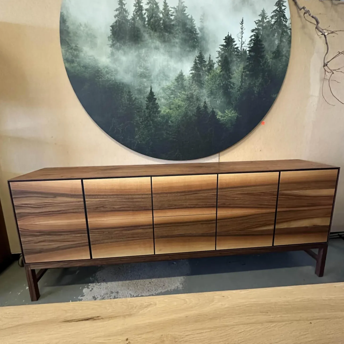 Sideboard Linum Astiger Nussbaum Natur Geölt Front Europäischer Nussbaum Innen Birke