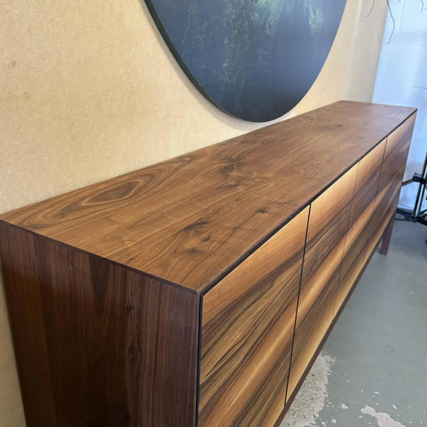 Sideboard Linum Astiger Nussbaum Natur Geölt Front Europäischer Nussbaum Innen Birke
