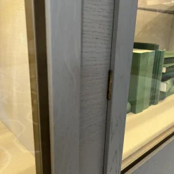 Sideboard Madison 4-türig Korpus Eiche Grau Gebeizt Türen Glas Mit Beleuchtung