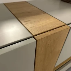 Sideboard Neo Lack Seidengrau Akzent Natureiche Mit Offenem Glasfach