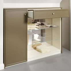 Sideboard Pinato Mattlack Braun RAL Pianto Knoptgriffe Alusilber Glasböden