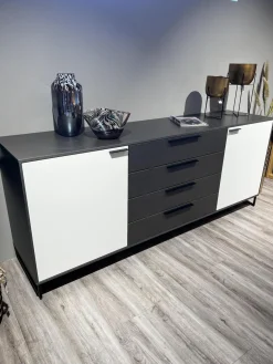 Sideboard 2R Kara Frame Lack Weiß Und Mantelseiten Feinschliff Grigio Schwarz