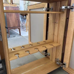 Sideboard Tratum Front Glas MO 137 Platin Matt Knorrige Eiche Natur Geölt Bareinteilung Links