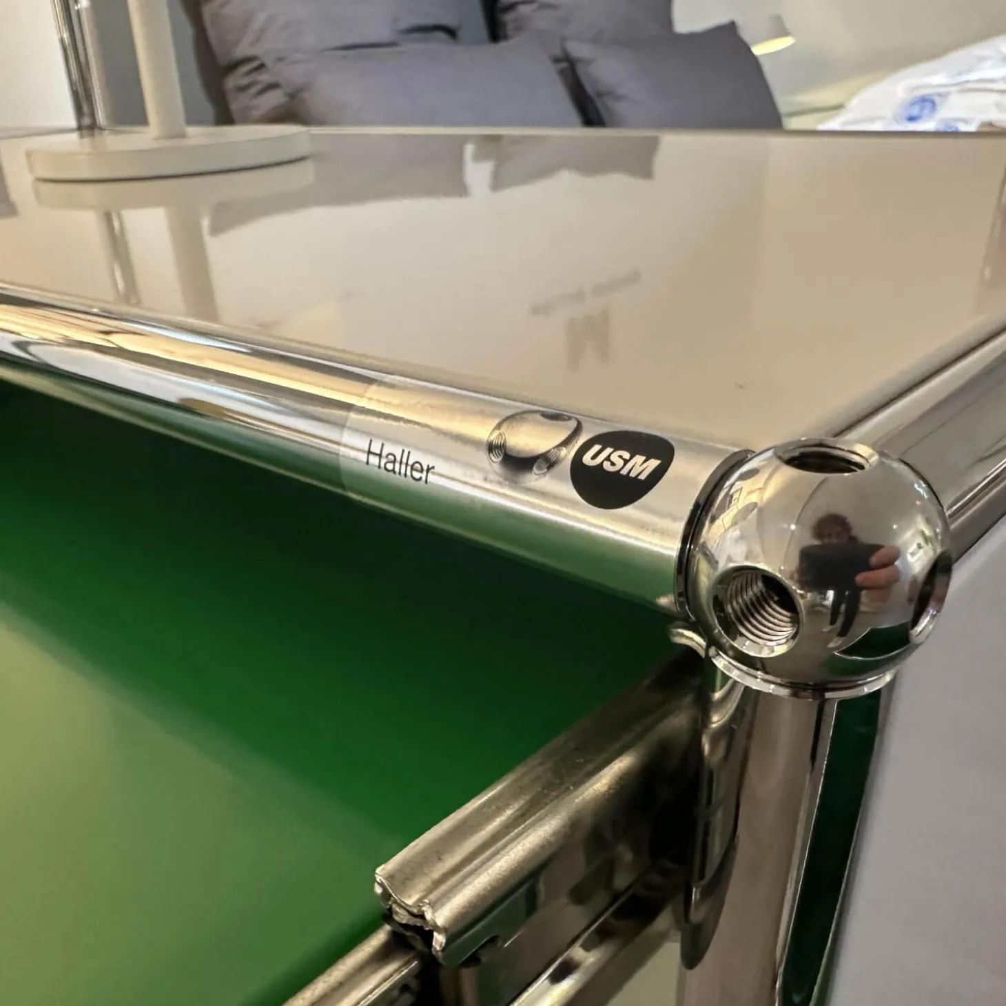 Sideboard Weiß Grün mit Rollbox Grün