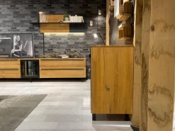 Sideboard WK 490 Baristo Asteiche Massiv Natur Belassen Geölt Front Farbglas Anthrazit Mit LED Beleuchtung