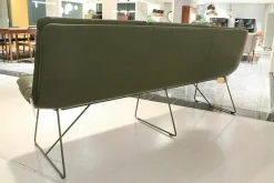 Sitzbank Arva 3,5-Sitzer Leder Sauvage Avocado 8116 Grün Drahtkufengestell Struktur Olive