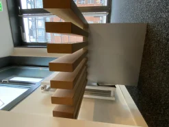 Sitzbank Tix mit Massivholzleisten Eiche Natur Geölt Gestell Aluminium Gebürstet