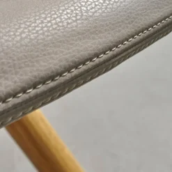 Sitzgruppe Armlehnstuhl Step Bezug Eco Kunstleder Schlamm Gestell Eiche