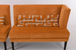 Sitzgruppe Byblos XL Stoff Jetty 2419 08 Romo Orange Gestell Holz Schwarz Inklusive Rückenkissen