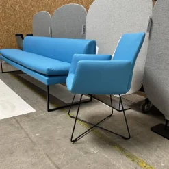 Sitzgruppe Jalis Und Mell Leder 109 Napoli 5856 Petrol Blau Gestell Draht Schwarz Pulverbeschichtet