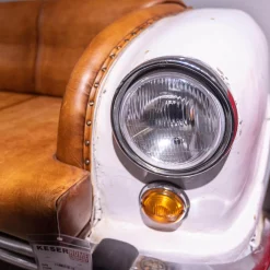 Sofa 21688 Autoform Ambassador mit Scheinwerfern Leder/Metall weiß braun-rot Vintage