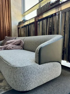 Sofa 260 Lago Stoff Grau Rücken Leder Schwarz Füße Schwarz