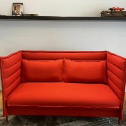 Sofa Alcove Lowback Stoff Credo Red Chili Rot Gestell Japanese Red Rot Pulverbeschichtet
