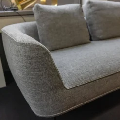 Sofa Andes Bezug Stoff Gent Grau Füße Pulverbeschichtet Schwarz Grau