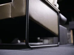 Sofa Bellino Leder Lipano Oliv Grün Gestell Metall Mit Kissen Und Kopfstütze