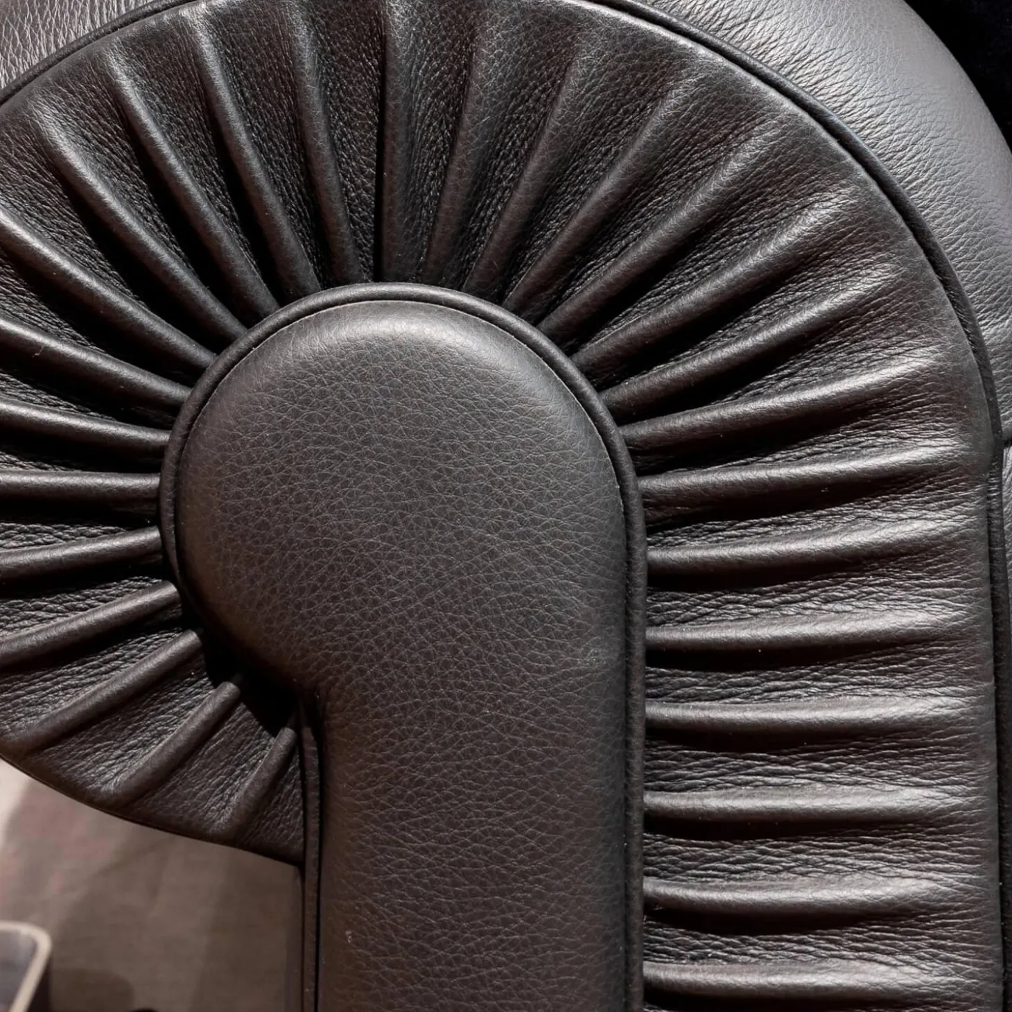 Sofa Chester Leder Pelle SC 80 Nero Schwarz