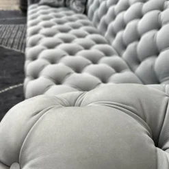 Sofa Chester Moon Leder A Kashmir Ciment Grau Füße Buche Gefärbt Wenge Inklusive Kissen Slim