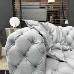 Sofa Chester Moon Leder A Kashmir Ciment Grau Füße Buche Gefärbt Wenge Inklusive Kissen Slim