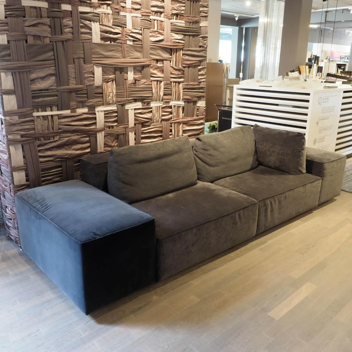 Sofa Domino Inklusive Rollelement Hauptstoff Maple 192 Grau Fuß Kunststoff