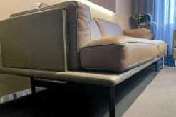 Sofa DS 175/23 Rahmen Und Korpus Leder Select 2418 Taupe Grau Sitz Leder Touch 2517 Taupe Grau Stahlkufen Schwarz Matt