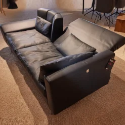 Sofa Embrace Bezug 54230010 Unit Schwarz Kufe Verchromt Glänzend Mit Hocker