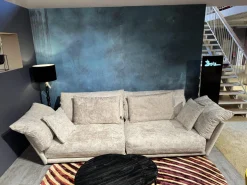 Sofa Esfera Stoff 66 Grau Vintage Velvet 65 Moonlight mit 3 Kissen