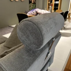 Sofa Four Two Stoff 2813 0021 Greige Grau Beige Metallkufen Und Rollen Schwarz