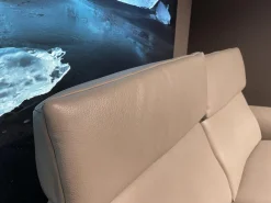 Sofa Hans Leder 35 Mariposa Opal Beige Metallfuß Edelstahloptik 62 Silber