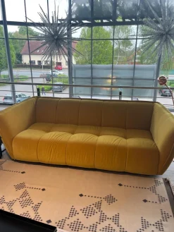 Sofa Hedda Stoff Velvet 16 Yellow Gelb Füße Kunststoff Schwarz