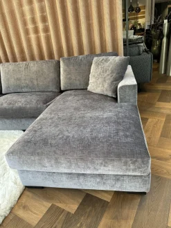 Sofa Inspiration Stoff IP Fame IP1777 484 Grau Holzfuß Esche Schwarz Gebeizt