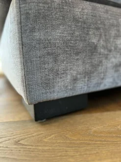 Sofa Inspiration Stoff IP Fame IP1777 484 Grau Holzfuß Esche Schwarz Gebeizt