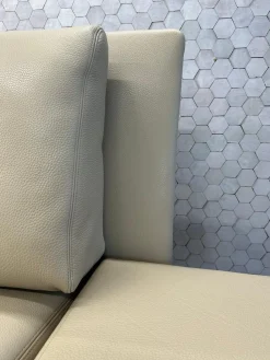 Sofa Jason 390 20 Leder Sierra Dune Beige Gestell Silber Hochglanz Verchromt inkl. Funktionsarmlehnen