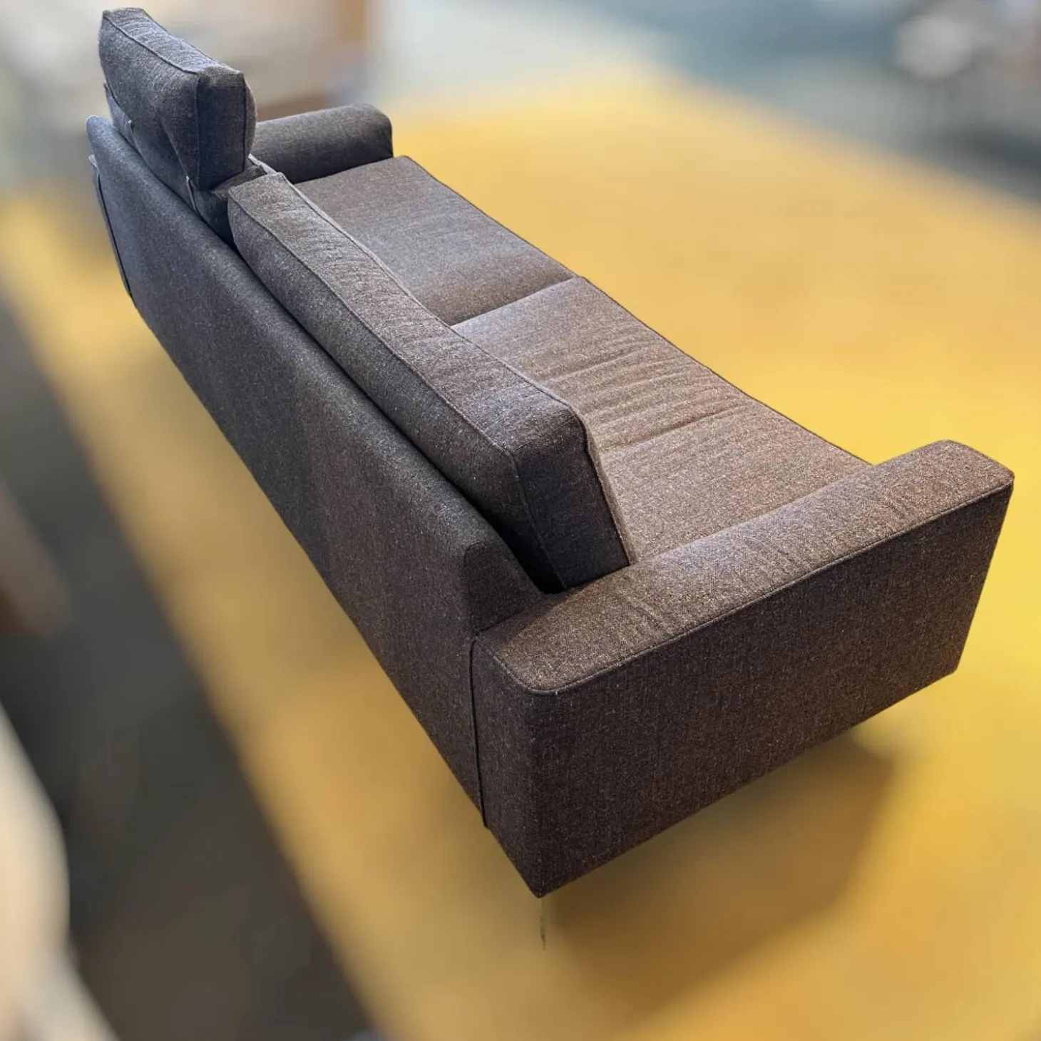 Sofa Jon Edwards Bodenfrei Bezug Stoff Spring Ip1764-454 Grau Füße Metall