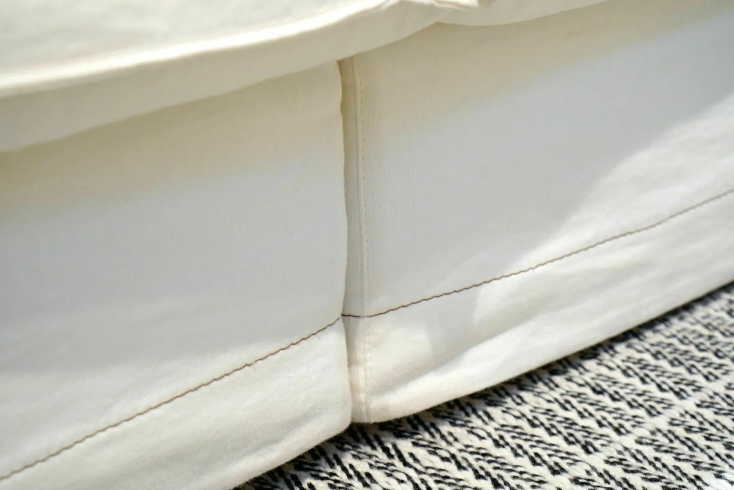 Sofa Kimono Large Stoff Air 11 Ecru Weiß Beige Cat. Lusso mit 10 Kissen