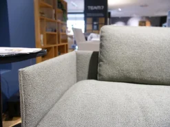 Sofa Liv Smart Stoff 24.140 Grüngrau Gestell Aluminium Feinstrukturiert Schwarz