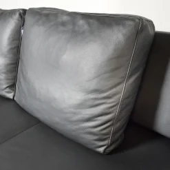 Sofa Living Platform Leder Classic Black Schwarz Gestell Matt Pulverbeschichtet Schwarz