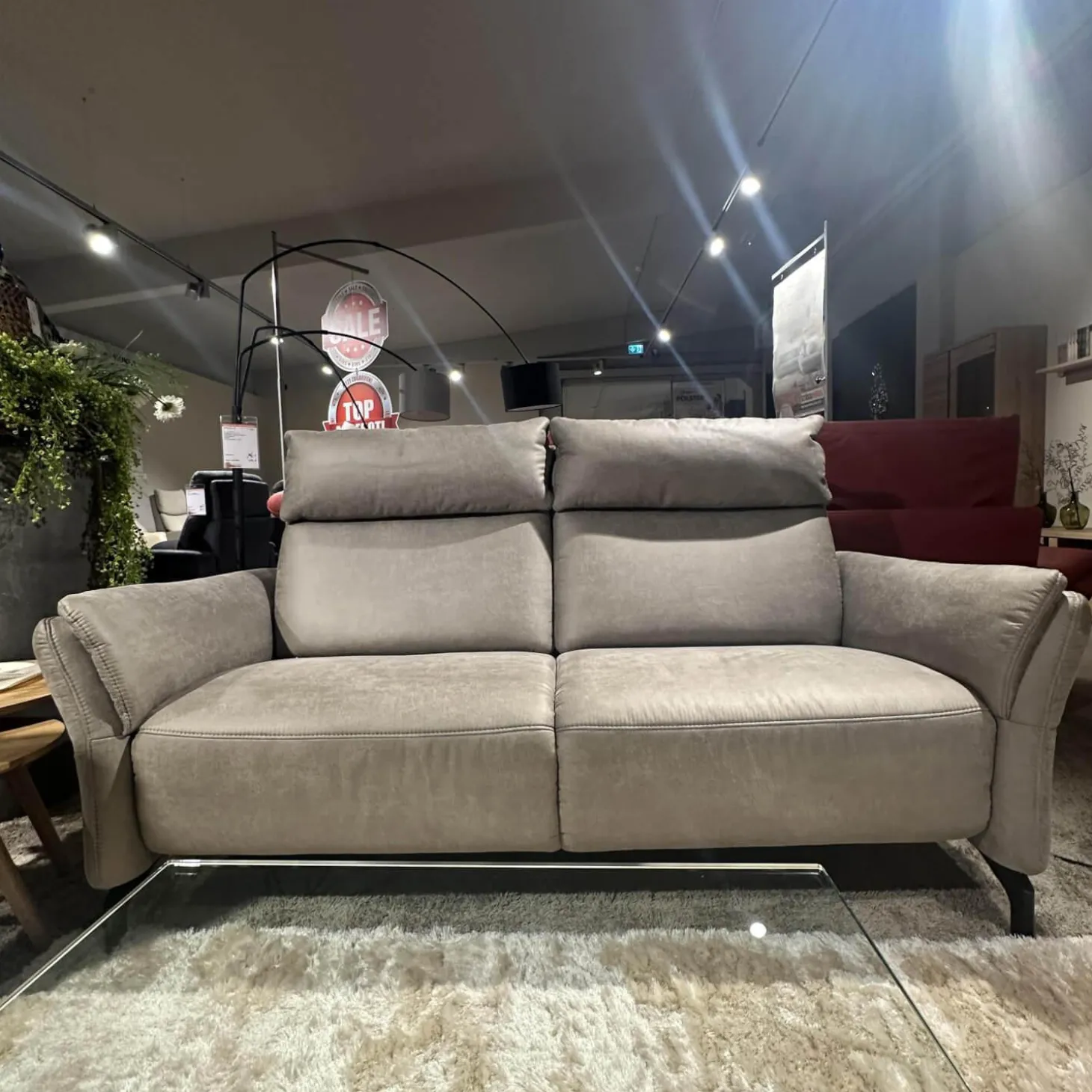 Sofa Lodi Bezug Stoff Gringo Taupe Grau Metalleckfuß Schwarz Matt
