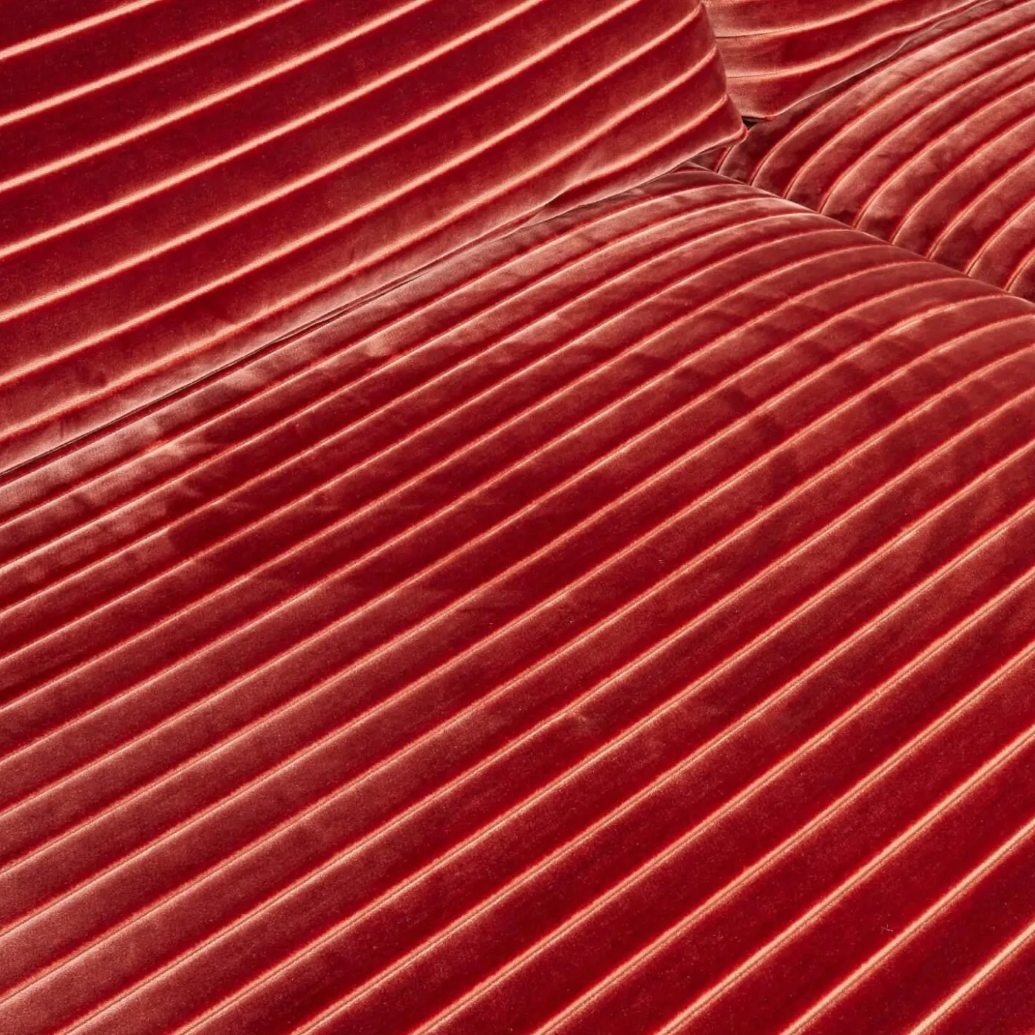 Sofa Loop 2/75 Stoff Glory IP1791-262 Rot Füße Rot