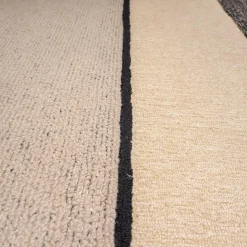 Sofa Maxalto Amoenus Stoft Stoff Lou Bastfarben 2613102 Beige Sockel Graphit mit Teppich