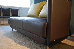 Sofa Onda Leder 38.556 Schokoladenbraun mit 2 Kissen