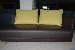 Sofa Onda Leder 38.556 Schokoladenbraun mit 2 Kissen